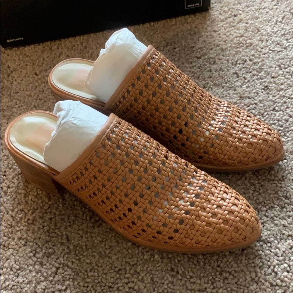 Dolce Vita Crasy Caramel Woven Size 8.5